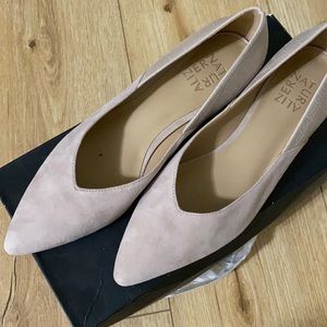 Brand new naturalized flats